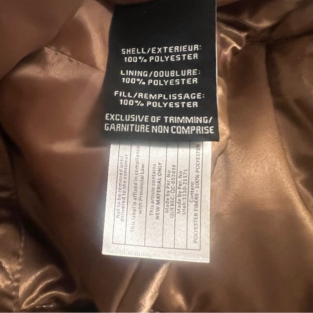 7 For All Mankind Cropped Puffer Jacket Women size XS New - Picture 5 of 5